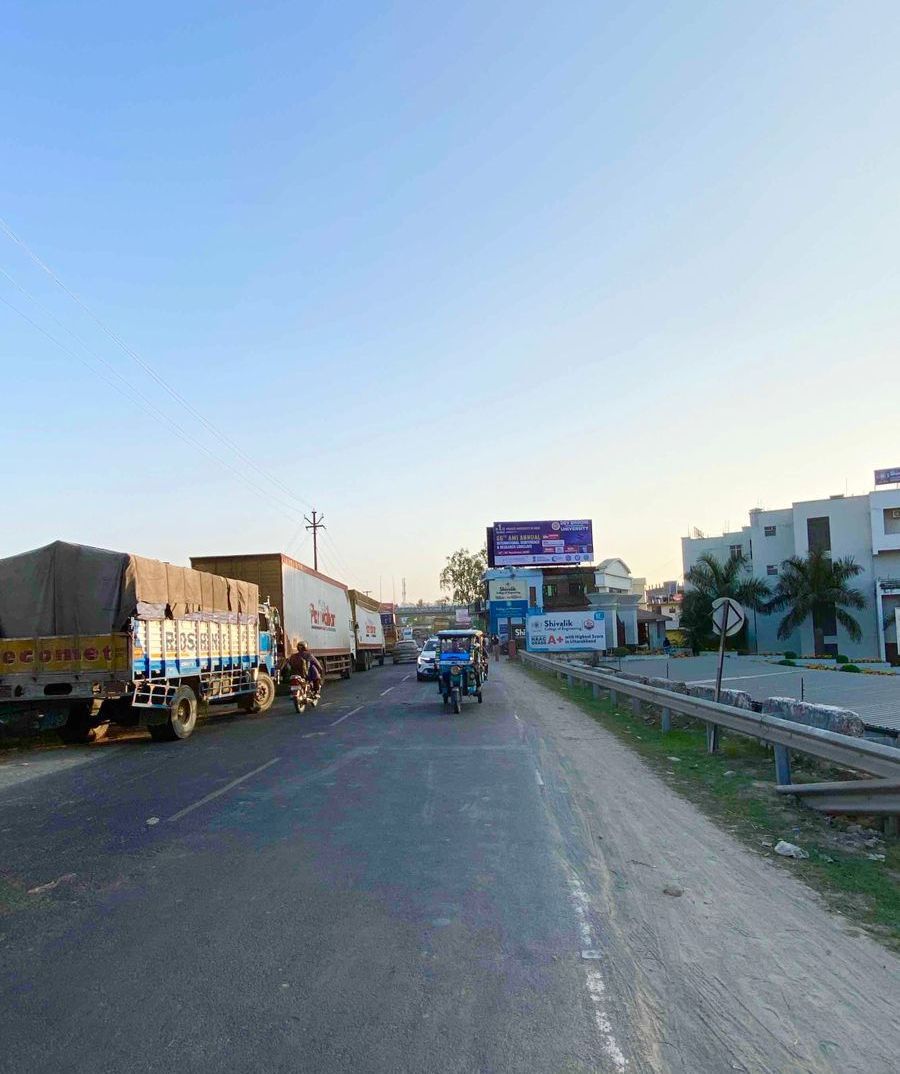 Near Shivalik College Towards Selaqui