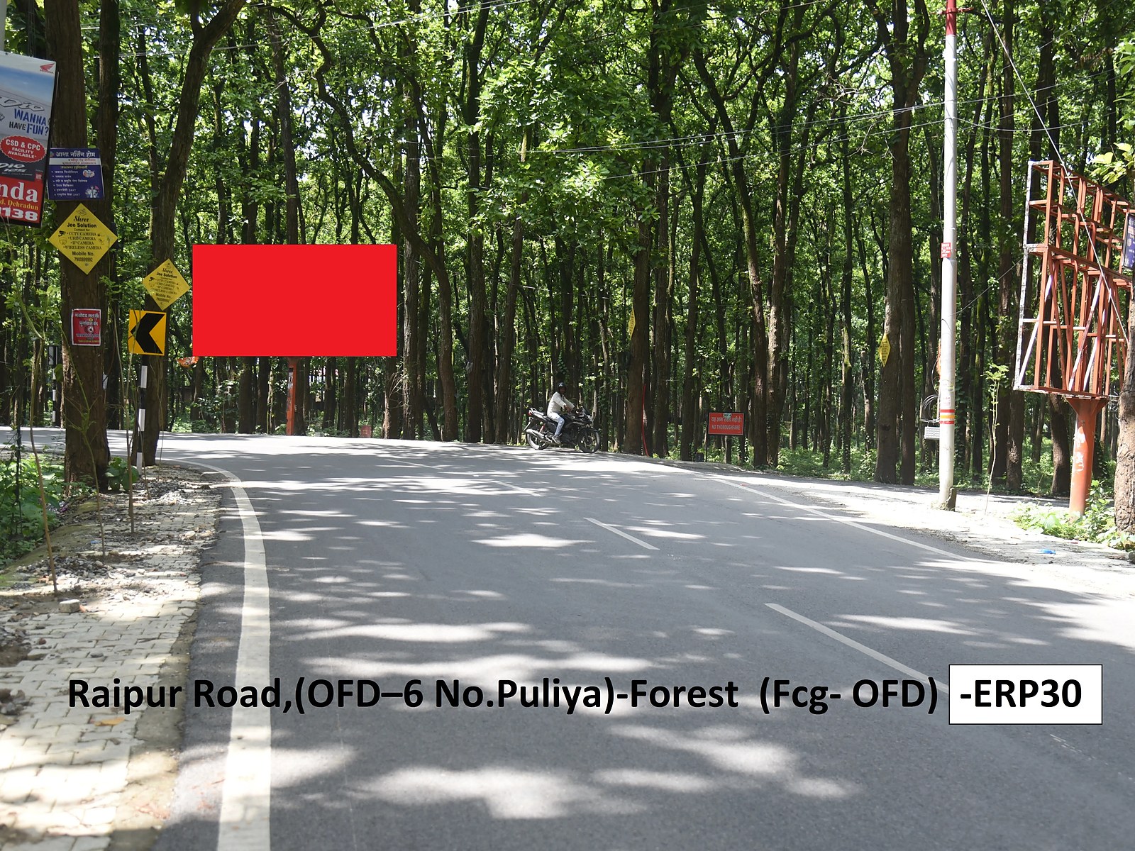 Unipole in Raipur Road, Dehradun