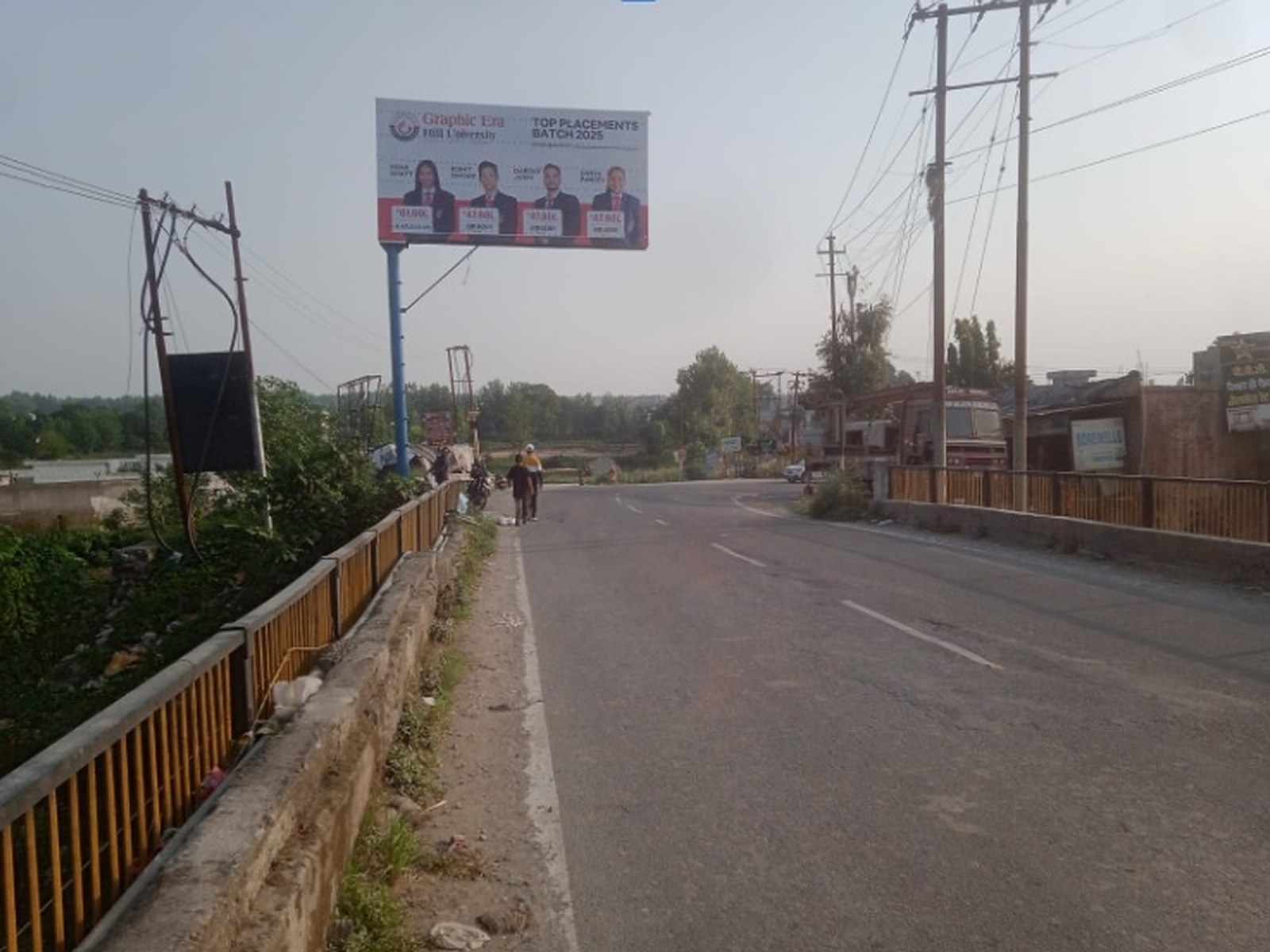 Unipole in Shimla By pass, Dehradun
